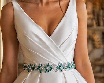 Emerald Crystal Bridal Belt, Wedding Dress Sash, Elegant Waist Accessory