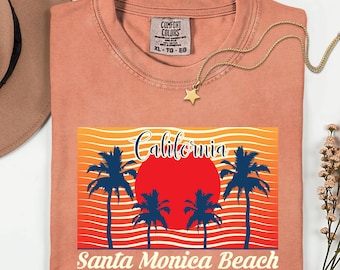 California Santa Monica Beach Retro Sunset Palm Tree Tee