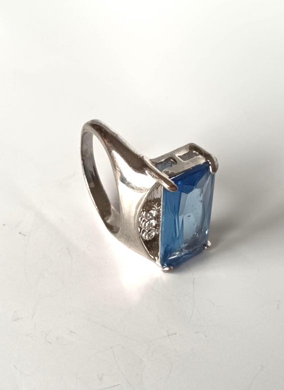 Massive statement ring with light blue crystal (1… - image 1