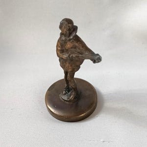 Antique singing musician – Detailed cast figure circa 1900 – Bronzed with foundry mark
