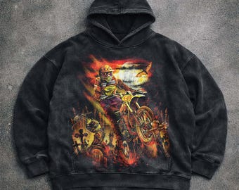 Motorrad Schädel Vintage Shirt, Biker Grafik T-Shirt, Hell Rider Shirt, Gothic Hoodie Sweatshirt, Dark Aesthetic Streetwear, Unisex Geschenk.