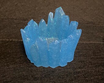 Resin Crystal Cluster Tealight Holder – Handmade Gemstone Candle Cup
