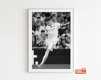 Federico Valverde Soccer Poster, Football Fan Gift (Digital Download A3 300 DPI)