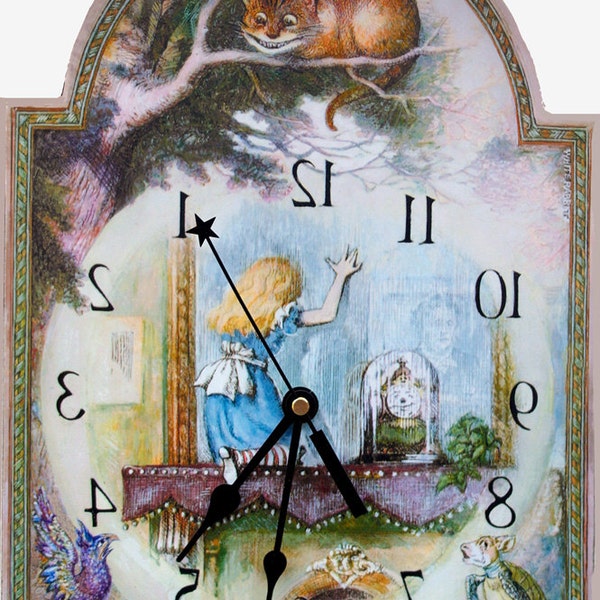 Through the Looking Glass, Alice in Wonderland clock, Runs Backwards!