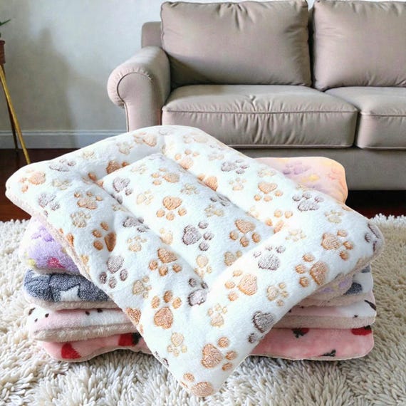 Handmade Breathable Plush Pet Bed Mat – Machine Washable Dog Cat Rabbit Sleeping Pad