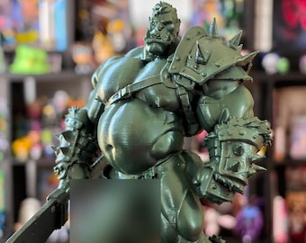 Sexy Orc Broken Sword Figure – Orc Army Fantasy Warrior Collectible Hunk