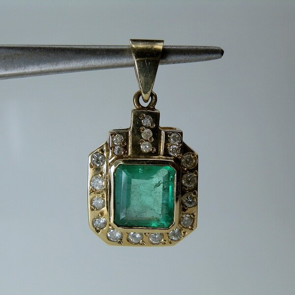 14k Gold, Emerald & Diamond Pendant. 2.38 carat, Natural Colombian Emerald. Art Deco era, Fine Quality.