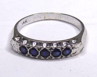 Natural blue Sapphire, 14k Gold Ring, Size 8, Wedding or anniversary. 5 stones