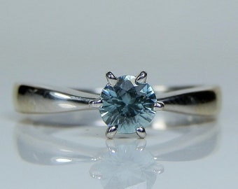 Dana Augustine 14k White Gold and Natural Blue Spinel Solitaire Engagement Ring. Size 5 3/4.