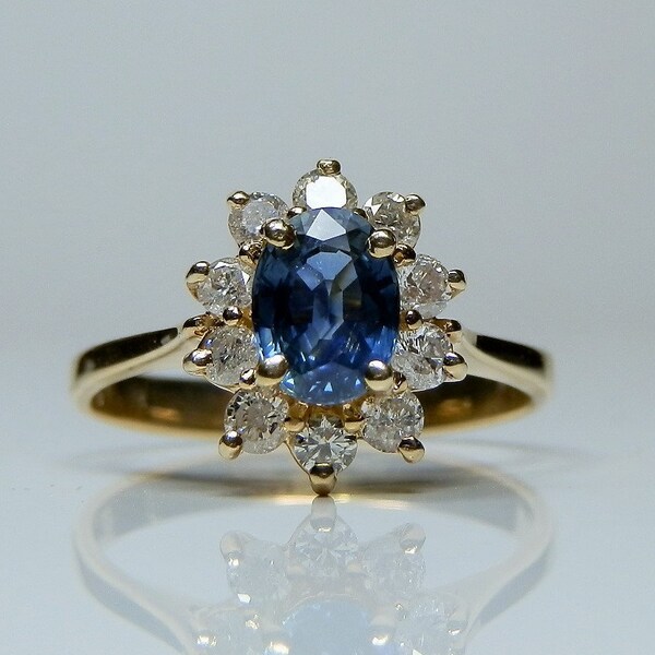 RESERVED... Please do not Purchase... Vintage 14k Gold, Sapphire & Diamond Halo Ring. Size 6 1/2.