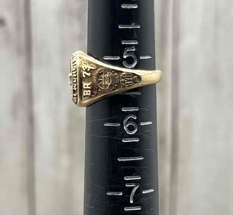 BYU Class Ring: 10k Gold Diamond Signet Ring, Size 5.25 - Etsy