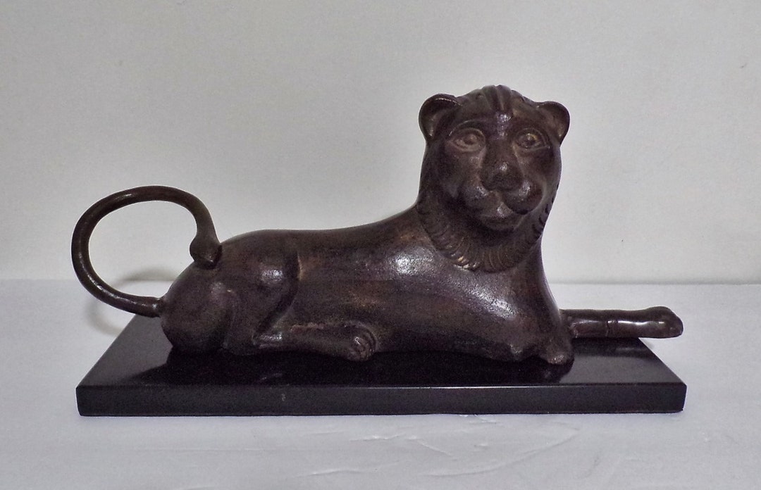 Vintage Cast Bronze Lion Statue From India on Marble Base. 16 Long ...