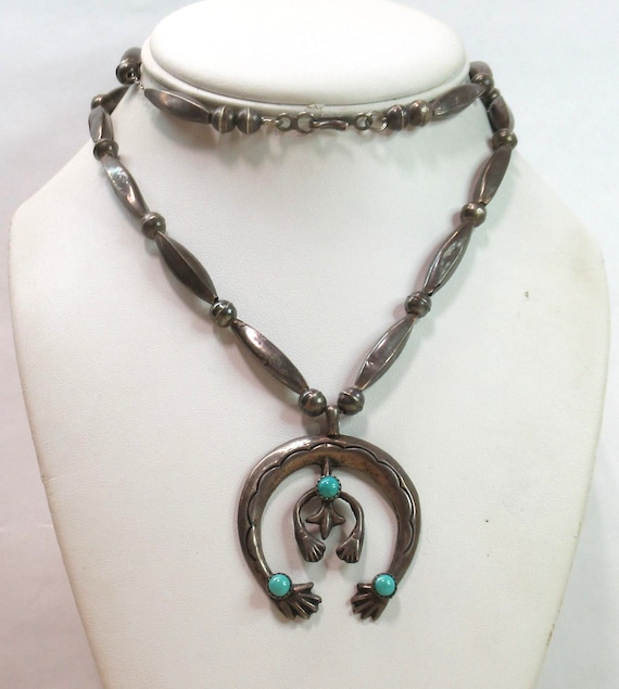 Rose Martin Important Vintage Native American Navajo Sterling Silver Necklace Rose Martin Important Vintage Native American Navajo Sterling Silver Necklace
