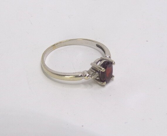 Garnet & Diamond, 14k White Gold Ring. Size 5.25