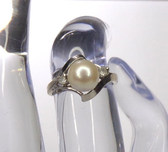 Vintage Pearl and CZ, 10k White Gold Ring. Size 3… - image 2