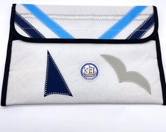 Tablet case M made from recycled sailcloth, padded, for iPad Pro 9.7 and iPad Air