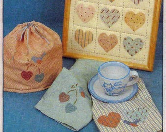 Jenny Wren Ltd. Huckleberry-harten - patroon inclusief voorgesneden stencil en instructies theemuts, handdoeken, omlijsting patroon ONBESNEDEN MUNT