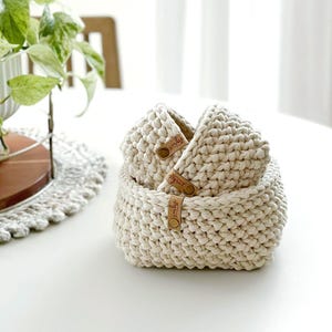 Square Crochet Basket Pattern | Crochet Stacking Baskets | DIY Home Organization & Storage Ideas | Chunky Yarn Crochet Pattern