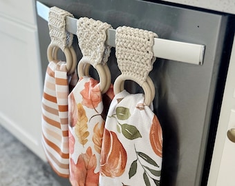 Crochet Towel Holder | Hanging Kitchen Towel Holder with Rings | Dish Towel Hanger | Housewarming Gift