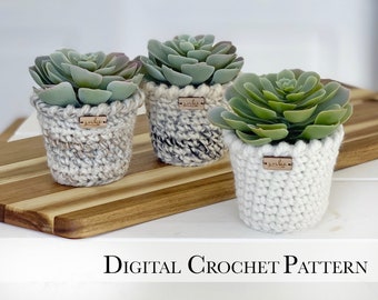 DIY Crochet Pattern | Crochet Planter Pattern | The Pirouette Planter Crochet Pattern | DIY Craft | Christmas Crochet Pattern