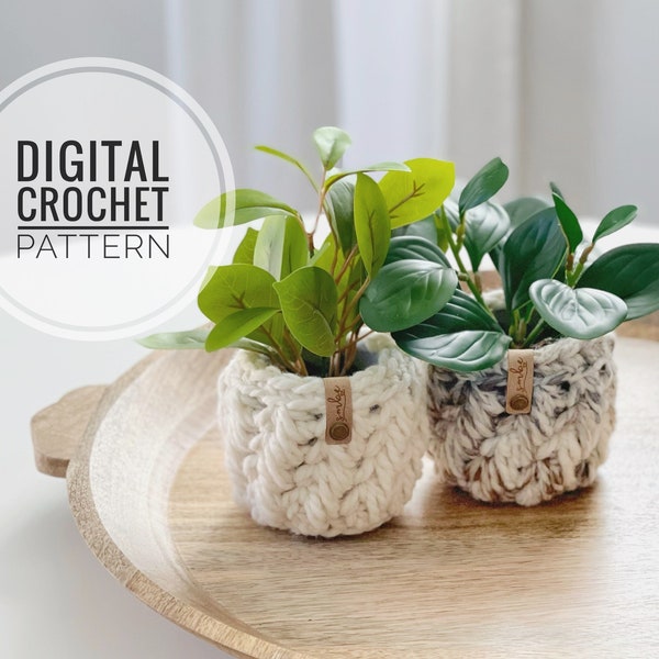 Digital Crochet Pattern | Crochet Planter Pattern | The Feathery Planter | DIY Craft | Planter Basket Pattern | Christmas Crochet Pattern