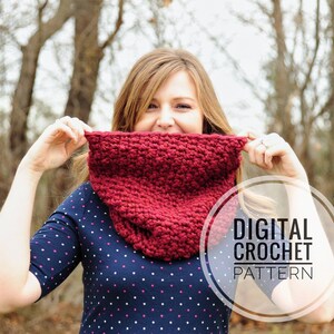 Crochet Cowl Pattern | Beginner Crochet Pattern | Chunky Neck Warmer for Fall and Winter