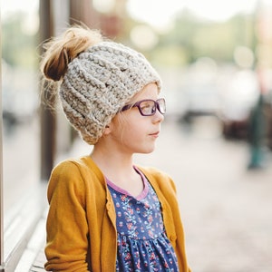 Ponytail Hat Pattern Messy Bun Hat Pattern Crochet Beanie Hat Pattern Chunky Winter Hat Pattern Top Knot Beanie Hat Pattern image 3