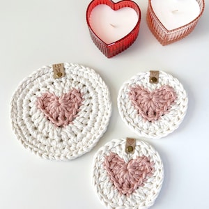 Patrón de ganchillo para hacer tú mismo / Patrón de posavasos y salvamanteles con forma de corazón a ganchillo / Patrón de ganchillo para la cocina / Patrón para el Día de San Valentín imagen 7