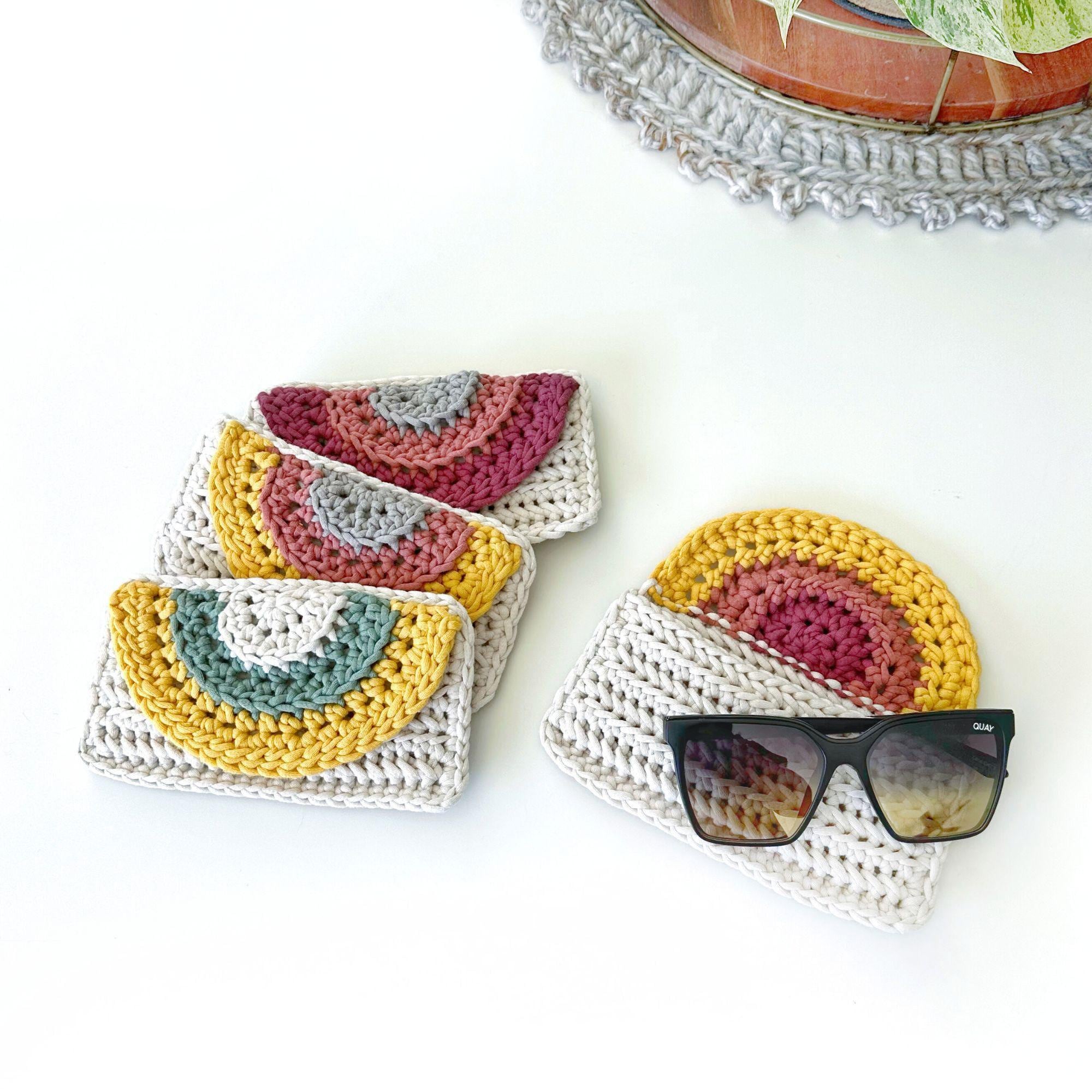 Étui à Lunettes Rouge, Fleurs Et Grues - Polina Couture