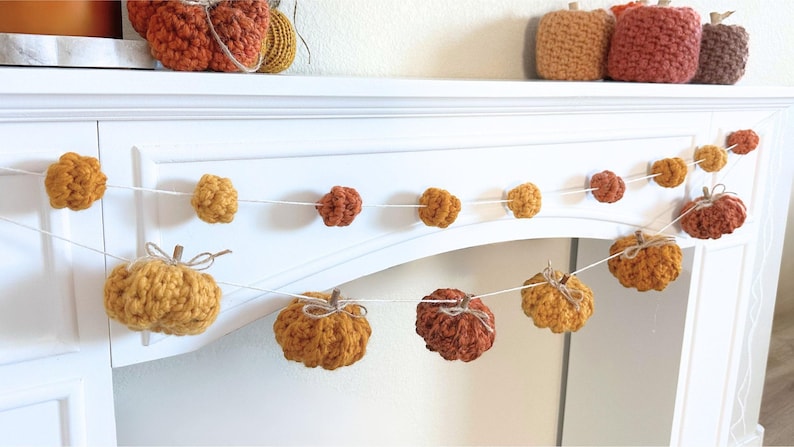 Crochet Pumpkin Garland Pattern - Fall Garland, Halloween Mantel Decor, Thanksgiving Decorations, Autumn Home Decor PDF image 6