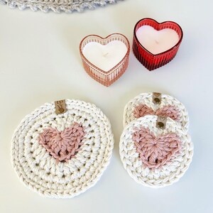 Patrón de ganchillo para hacer tú mismo / Patrón de posavasos y salvamanteles con forma de corazón a ganchillo / Patrón de ganchillo para la cocina / Patrón para el Día de San Valentín imagen 8