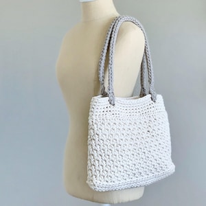 DIY Crochet Pattern | Crochet Tote Bag Pattern | Crochet Market Tote Pattern | Crochet Bag Pattern | Crochet Beach Bag | Crochet Market Bag image 4