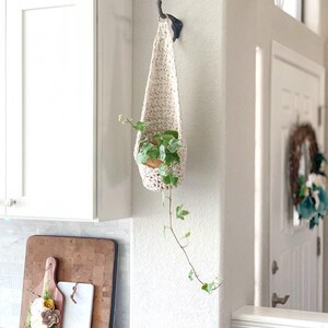 DIY Crochet Pattern | Crochet Plant Hanger | Boho Hanging Planter Pod | Modern Macrame Inspired Plant Holder image 7