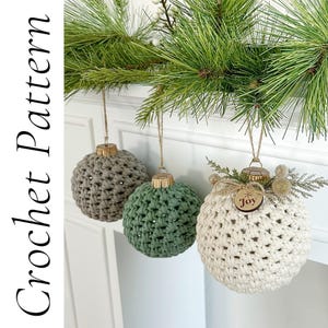 Crochet Pattern | Crochet Christmas Ball Ornament Pattern 097 | Crochet Bauble Pattern | DIY Christmas Tree Decorations image 3