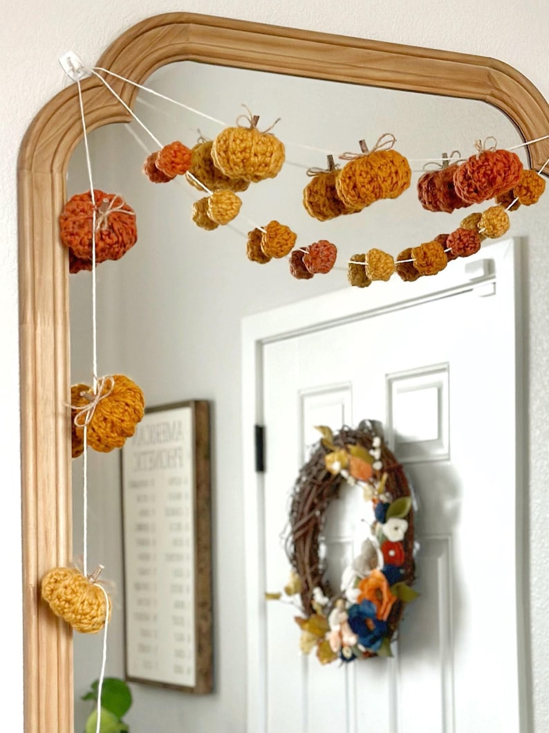 Crochet Pumpkin Garland Pattern - Fall Garland, Halloween Mantel Decor, Thanksgiving Decorations, Autumn Home Decor PDF image 4