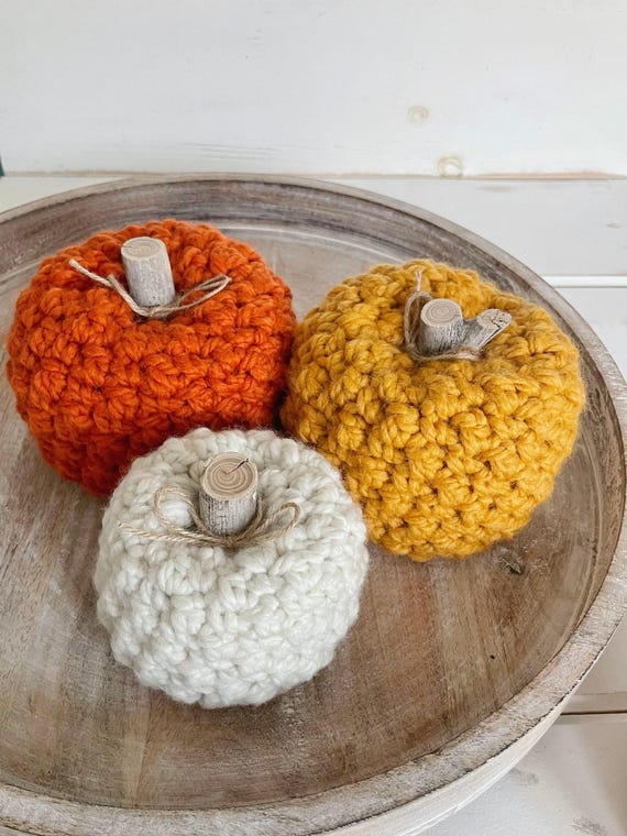 Crochet Pumpkin Pattern - Easy Fall Decor, Chunky Pumpkin, Thanksgiving Table Decor, Rustic Farmhouse Decorations