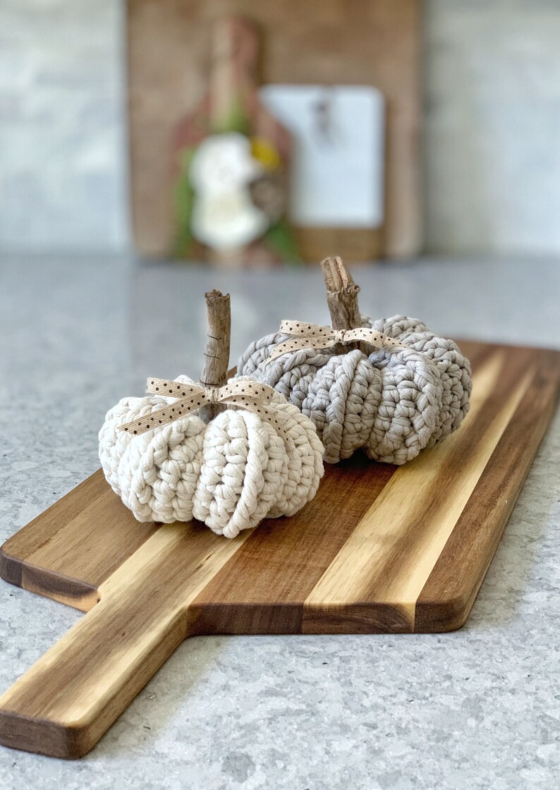 Crochet Pumpkin Pattern DIY Crochet Pattern Farmhouse Pumpkins Farmhouse Decor Fall Decor DIY Crafts Do it Yourself Crochet image 2