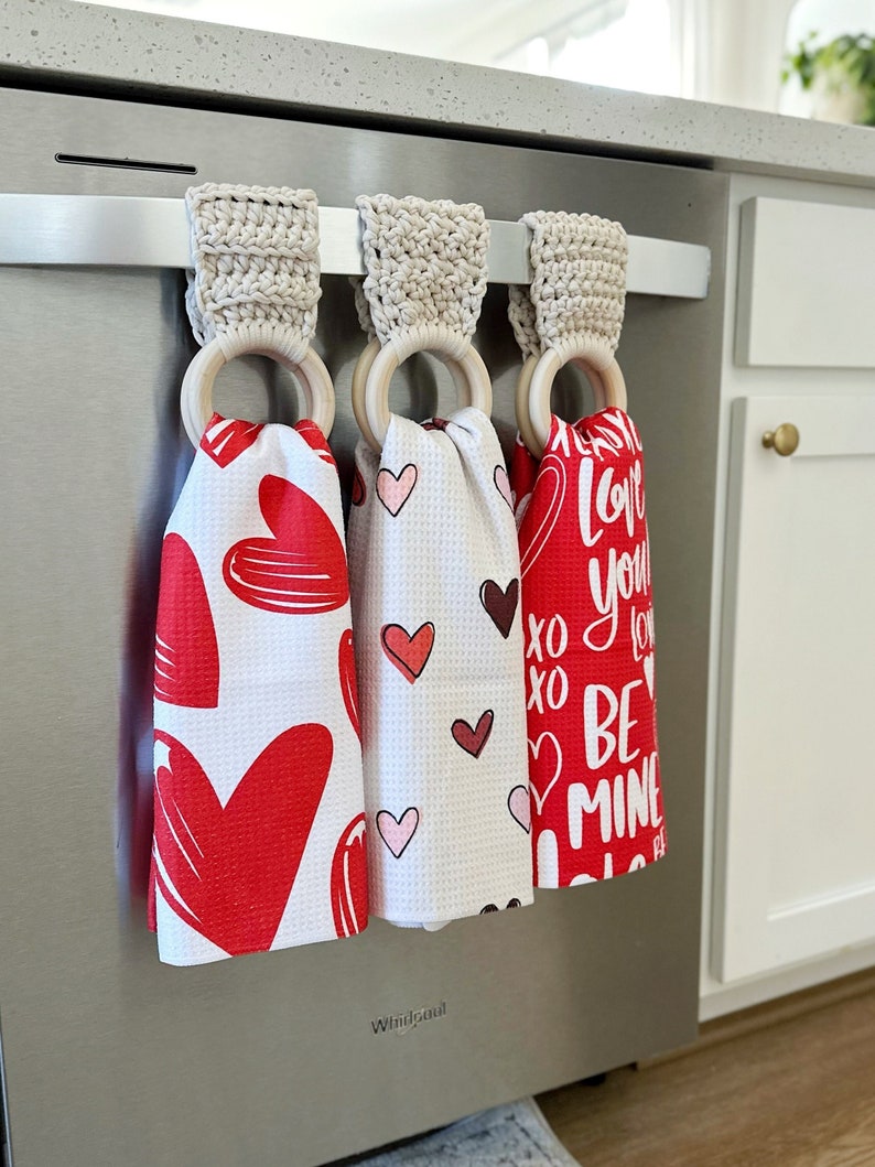 Crochet Towel Holder Hanging Kitchen Towel Holder with Rings Dish Towel Hanger Housewarming Gift image 3