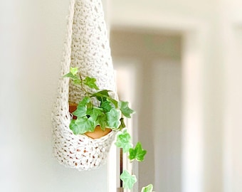 DIY Crochet Pattern | Crochet Plant Hanger | Boho Hanging Planter Pod | Modern Macrame Inspired Plant Holder