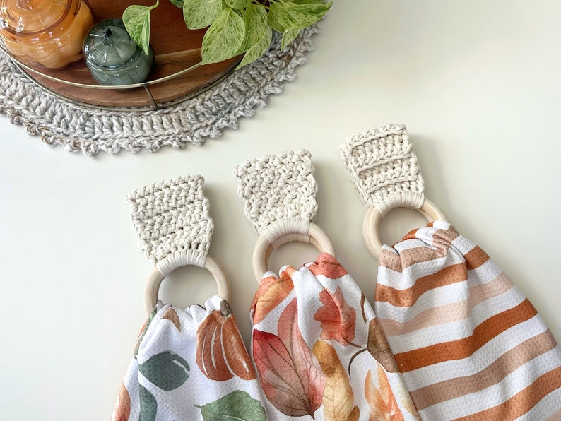 Crochet Towel Holder Hanging Kitchen Towel Holder with Rings Dish Towel Hanger Housewarming Gift image 2