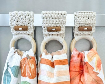 PDF Crochet Pattern | Crochet Button Towel Holder Pattern | DIY Wrap Towel Holder for Kitchen | Single Ring Towel Topper