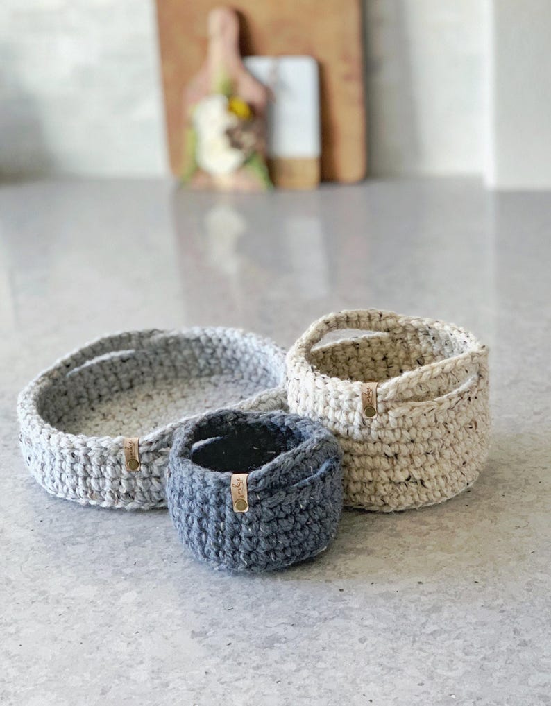 Easy Crochet Basket Pattern – Small Storage Basket with Handles & Tray, Quick Beginner Project image 6