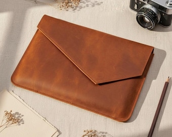 100% Genuine leather laptop sleeve with clip, Personalized laptop case, Laptop case custom, Macbook air m2 case, Macbook pro 14 case