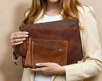 100% Genuine leather zipper pouch, Personalized leather pouch, Custom leather zipper pouch, Wristlet zipper pouch, Bridesmaid clutch bag
