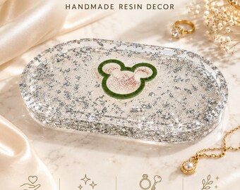 Resin Oval Tray | Silver Flakes, Green Mouse (6.5 in x 3 in)