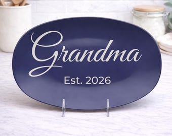 Personalized Blue Grandma Platter, Navy Mothers Day Gift for Grandma, Elegant Custom Name Est Date Dish, Classic Modern Keepsake Serving