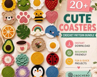 Op de afbeelding: Een collectie van meer dan twintig gehaakte onderzetters in diverse vormen, waaronder een zonnebloem, kikker, aardbei, beer, pootafdruk, bij, hart, sinaasappelschijfje, blad, regenboog, walvis, avocado, koffiekopje, bloem, ei, vetplant en pinguïn.