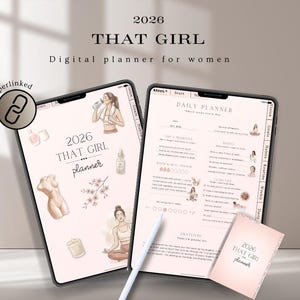 Puede incluir: Dos tabletas digitales que muestran un planificador "THAT GIRL" 2026 con un tema rosa claro. El planificador incluye ilustraciones de mujeres, productos de belleza y elementos florales. También se ve un pequeño planificador a juego.