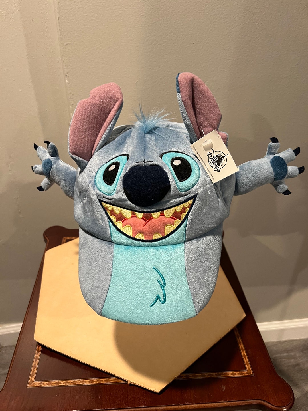 DISNEY PARKS STITCH HAT GUC. s-l400.jpg main image 2