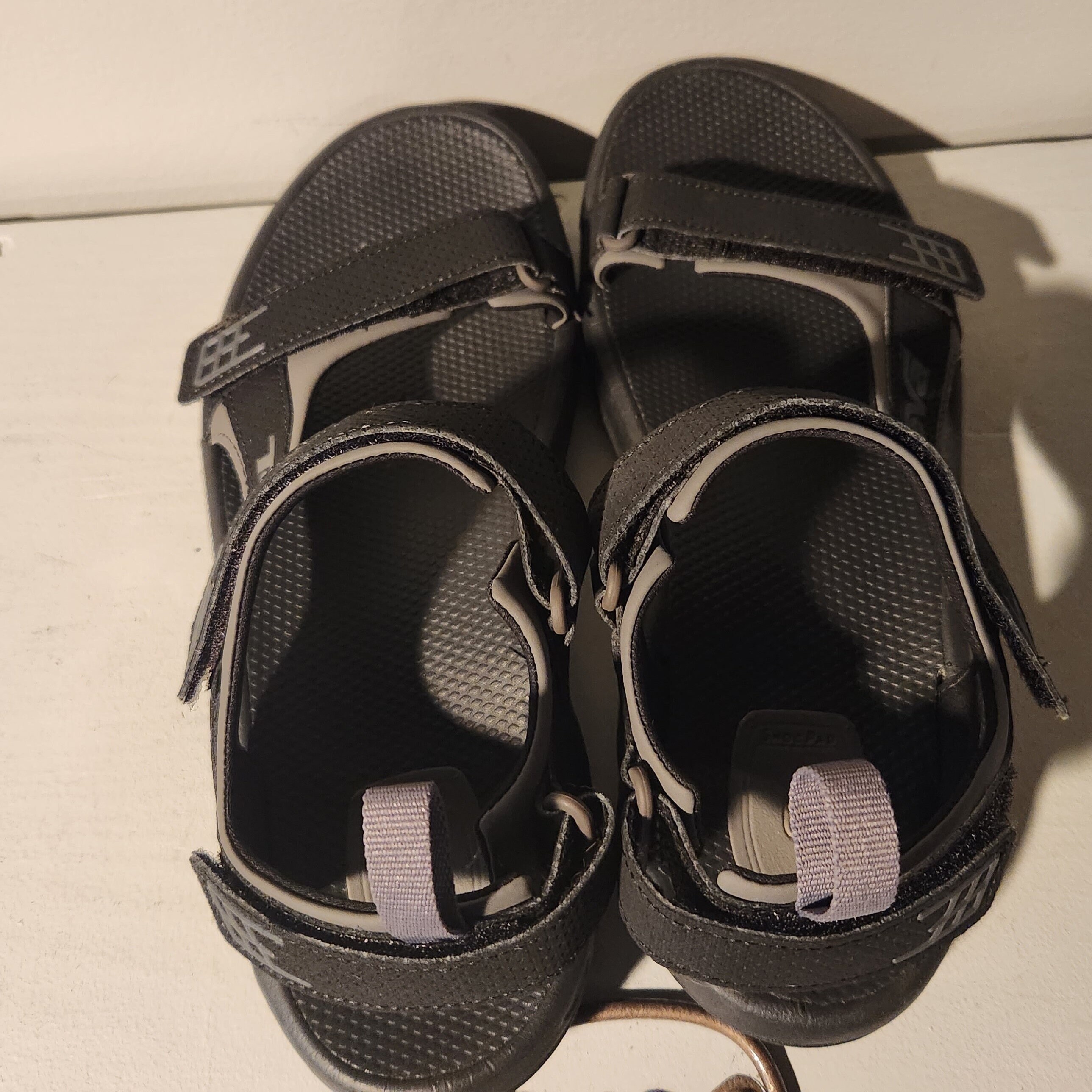 teva minam sandals